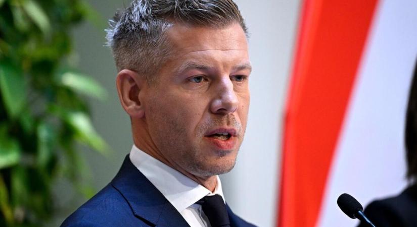 Magyar Péter reggel sajtótájékoztatót tart az Orbán-kormány „egyik legnagyobb hazugságáról”