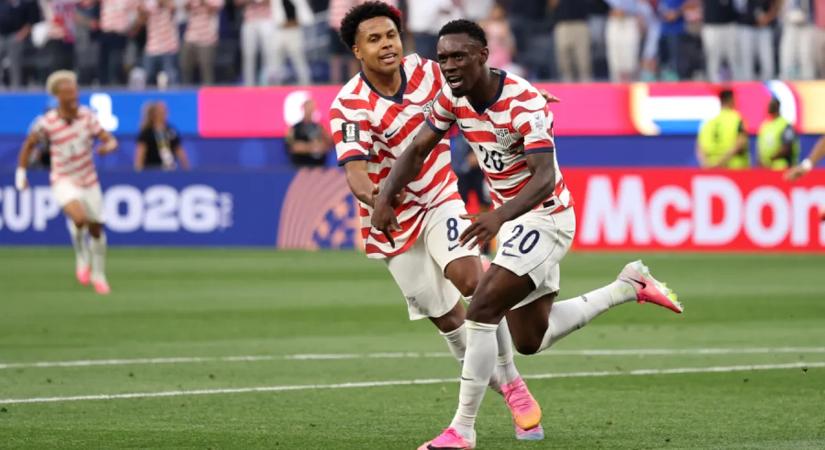Balogunkét góljából csak a második érvényes, kettő az USA előnye!
