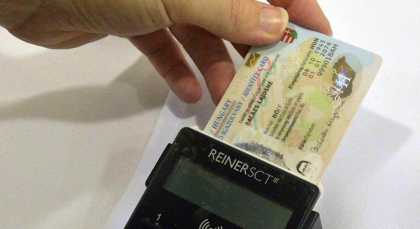 Megszűnnek ezek a személyi igazolványok, senkit sem értesítenek róla külön, ezért mindenki ellenőrizze