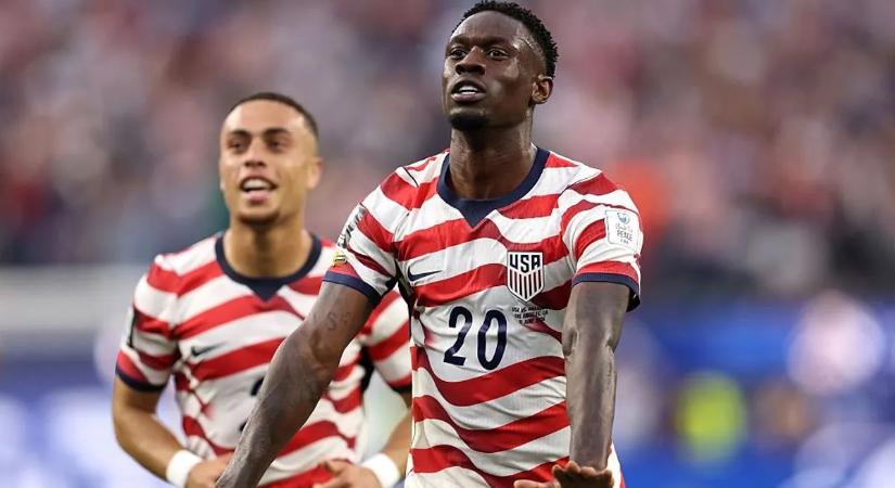 Balogun duplázott, az Egyesült Államok egy félidő alatt lerendezte Paraguayt Los Angelesben