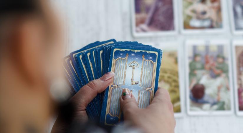 Minden csillagjegy kapott egy kártyát, ami átírja a sorsát: Napi tarot-horoszkóp június 13-án, szombaton