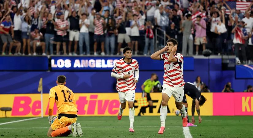 A passzok terén domináltak az amerikaiak, Chris Richards pedig olyan, mint egy gép