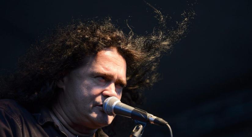 „Hiányzott a rendes, harapós ütem” – Kalapács József nem volt maradéktalanul elégedett a Metallica Pokolgép-feldolgozásával
