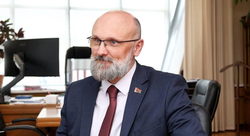 Forró levegő és olcsó füst