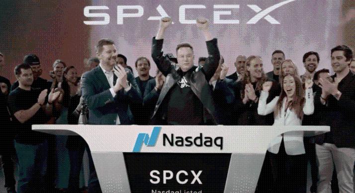 Tőzsdére lépett a SpaceX – Elon Musk cége berobbant a Nasdaq-ra