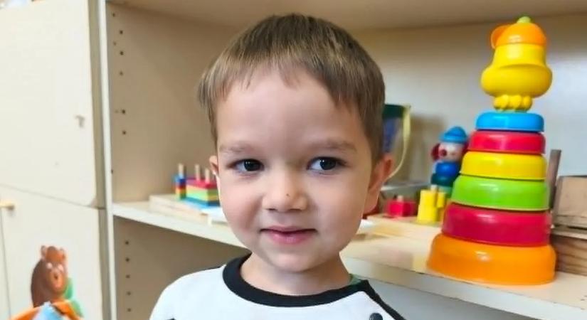 Hihetetlen csoda: Zente ma már szalad és rúgja a bőrt