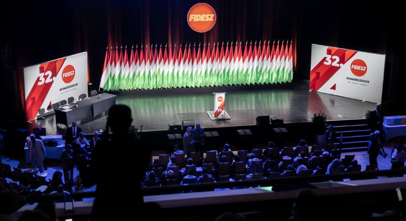 Kezdődik a Fidesz tisztújító kongresszusa, ahol kiderül, hogy Orbán Viktor marad-e a párt elnöke - Kezdődik a Fidesz tisztújító kongresszusa, ahol kiderül, hogy Orbán Viktor marad-e a párt elnöke