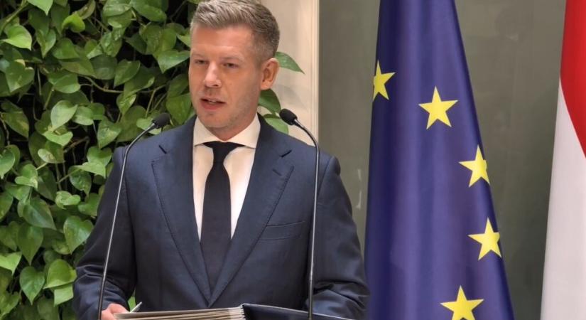 Magyar Péter: Az Orbán-kormány az osztrák-magyar határon migránstábort hozott volna létre
