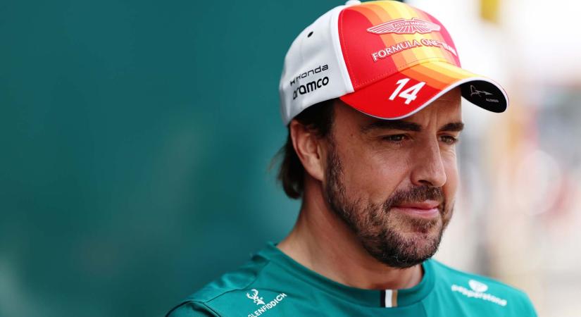 Szenzációs forgatókönyv: Alonso visszatér volt csapatához?