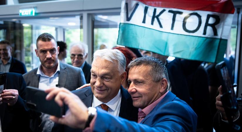 Hatalmas tömeg várta Orbán Viktort - Így zajlik a Fidesz tisztújító kongresszusa - galéria