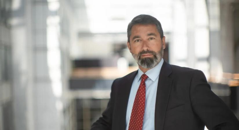 Hidvéghi Balázs: A „kivagyokiság” és a rossz stílus is hozzájárult a vereséghez