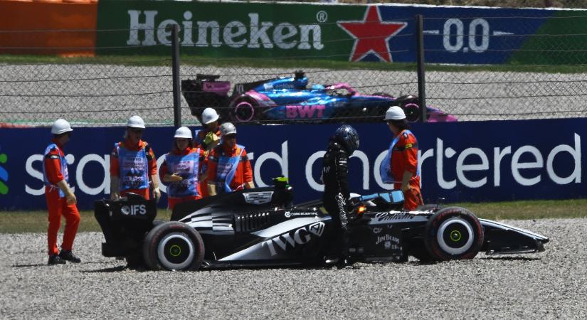 Ijesztő probléma miatt szakították meg az F1-edzést