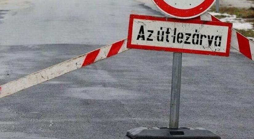 Balesetveszélyes hidat zárnak le Fejérben, újra kell építeni!