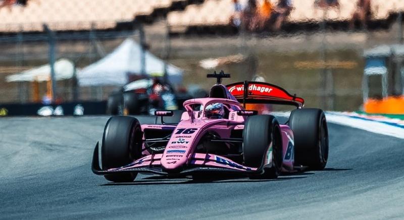 Indiai győzelem és eldobott Herta-dobogó az F2-ben, nullázó éllovas az F3-ban