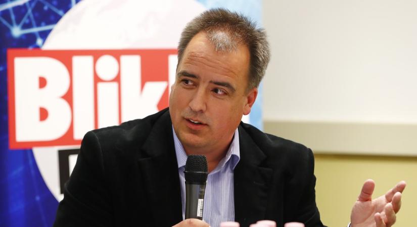 Keményen beleállt Orbán Viktor röpiratába Török Gábor: az elemző szerint egyelőre szó sincs megújulásról