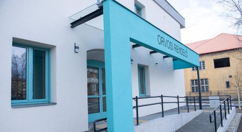 Fontos változás érinti a betegeket Székesfehérváron – megváltozik a betegfogadás rendje