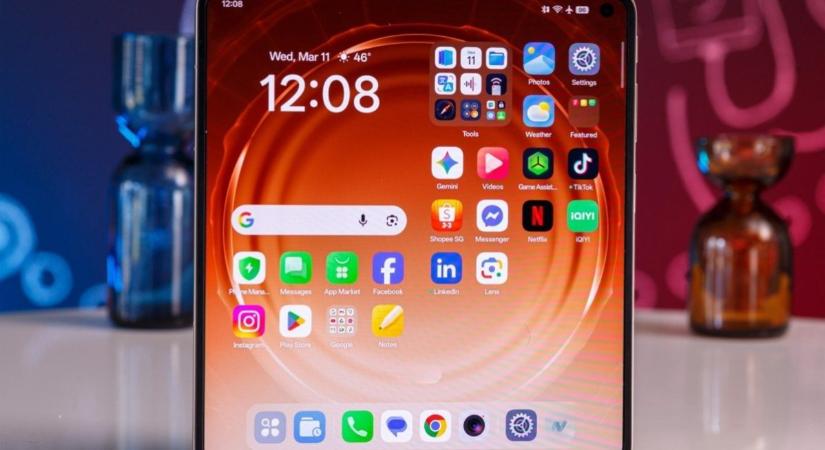 Készül az Oppo széles kialakítású, hajlítható mobilja