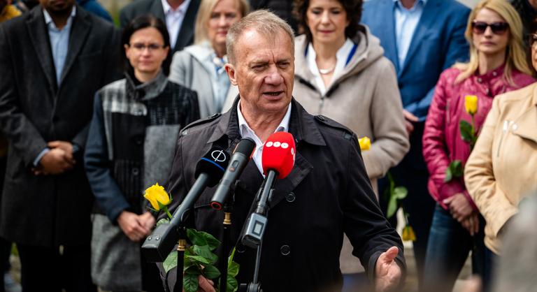Varjú László lett a DK elnöke, felállt az új elnökség a párt áprilisi bukása után