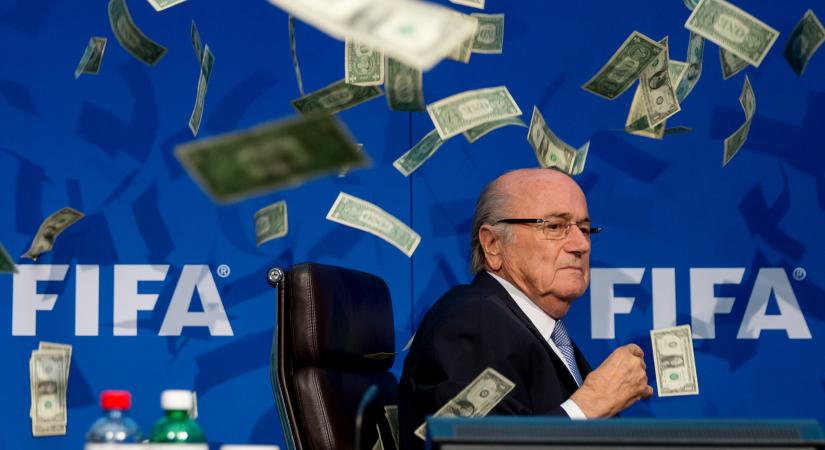 Isten kezétől a FIFA-korrupcióig: a foci vb-k legnagyobb botrányai