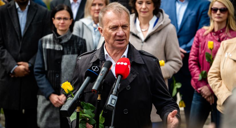Varju László lett a DK elnöke, felállt az új elnökség a párt áprilisi bukása után