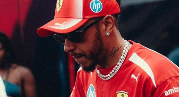 „Verseny lesz!” – Hamilton megszorongatná a Mercedeseket