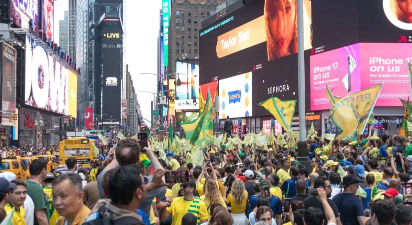 A foci-vb-re érkező brazil szurkolók megszállták New Yorkot – videó