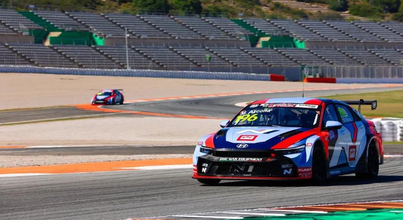 TCR World Tour: Michelisz negyedik lett az első spanyolországi versenyen
