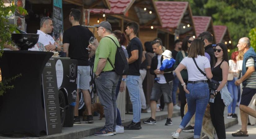Poggyászban utazott a rák a Debreceni Gourmet Fesztiválra, mely nemcsak a különleges fogások miatt marad emlékezetes – fotókkal, videóval