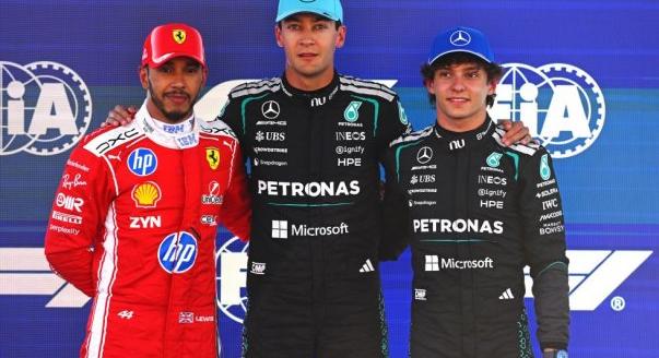 Feltámadó Russell és Hamilton: szombati F1-es hírek