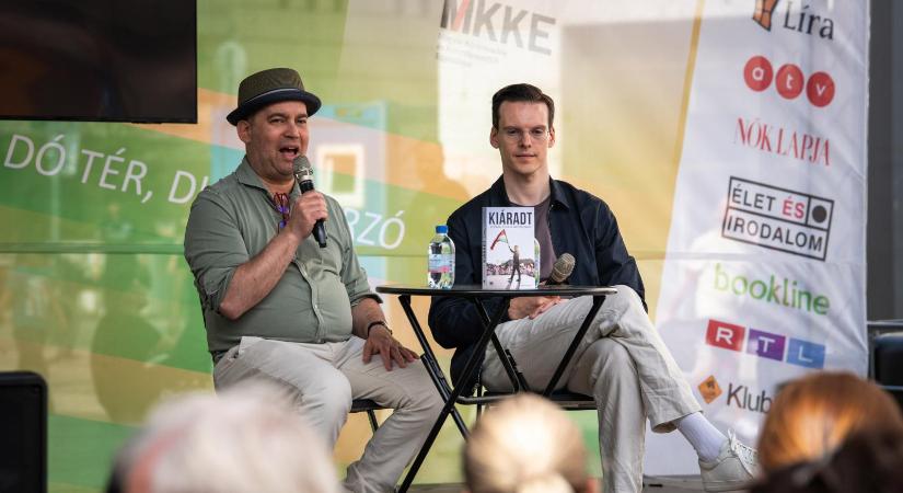 Szombatra mindenki nagyon metál lett a 97. Ünnepi Könyvhéten, kivéve Magyar Pétert, aki el se jött