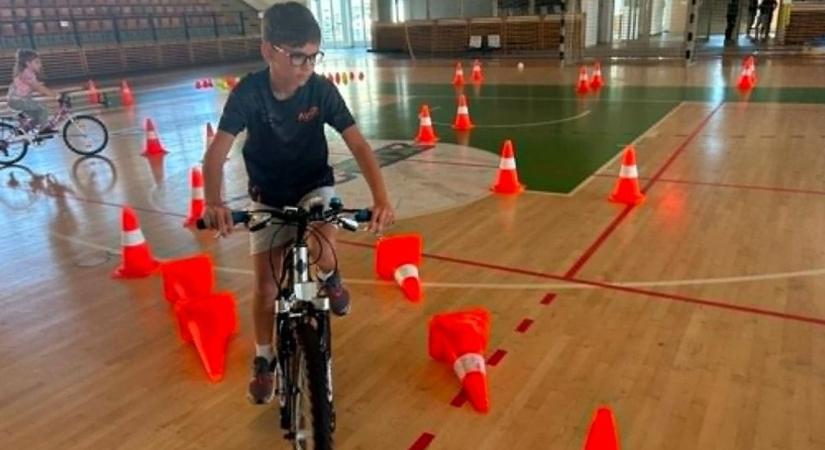 Földön, vízen, levegőben - megtartották a programsorozat első állomását Győrben