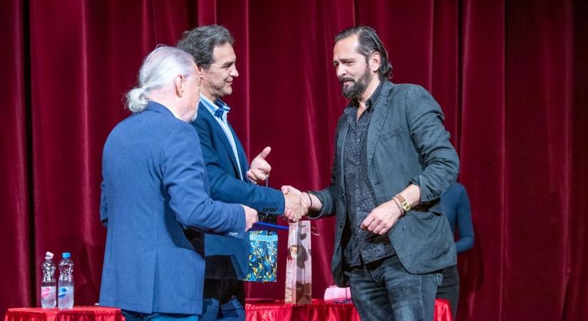 Rekordközeli nézőszám és nagy bejelentések – sikeres évadot zárt a Vörösmarty Színház (galéria, videó)
