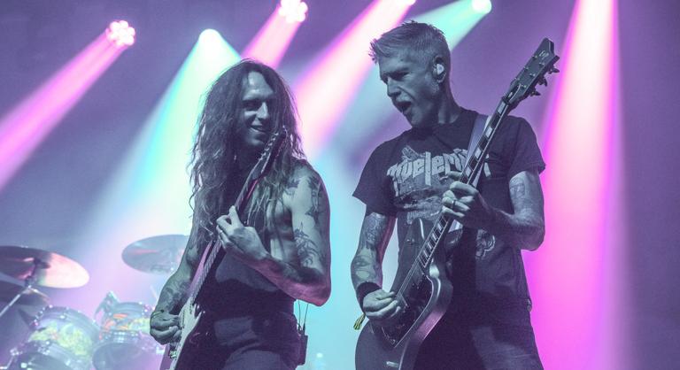 A gyászból merít erőt a Mastodon, új dallal búcsúznak a motorbalesetben meghalt alapító tagtól