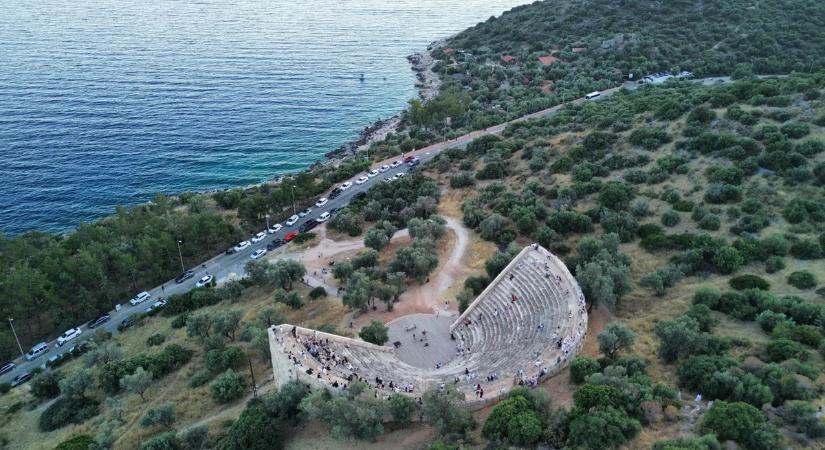 A törökök kimaxolták a meccsnézést Antalyában
