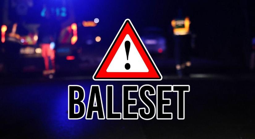 Baleset történt éjjel Szabolcsban – árokba sodródott és megpördült egy személyautó