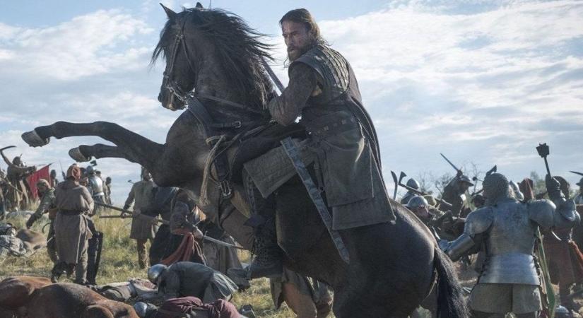 Henry Cavill Tatán, Angelina Jolie Esztergomban: Hollywood imádja Komárom-Esztergom vármegyét
