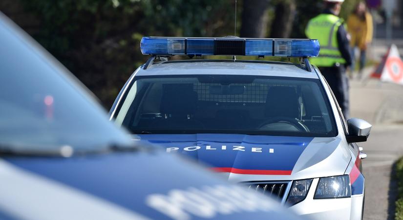 Sok magyar autóst érinthet: szigorítanák a sógorok a gyorshajtási bírságokat