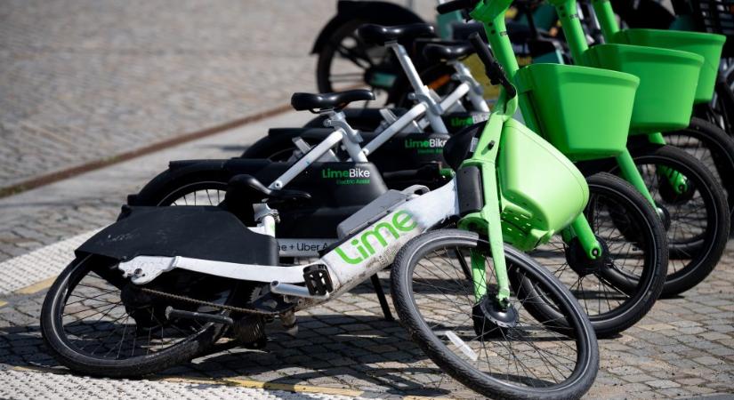 Nemcsak a rolleres balesetek száma nő, az elektromos biciklik is veszélyesek