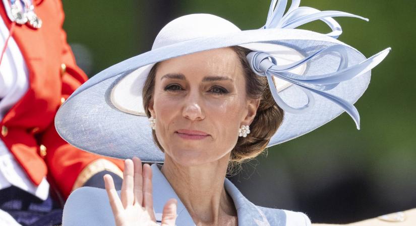 Katalin hercegné megható gesztussal tisztelgett Diana emléke előtt