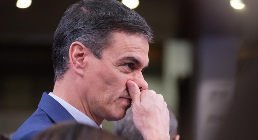 Szorul a hurok Sánchez körül: korrupciós ügyekbe bukhat bele a spanyol baloldal