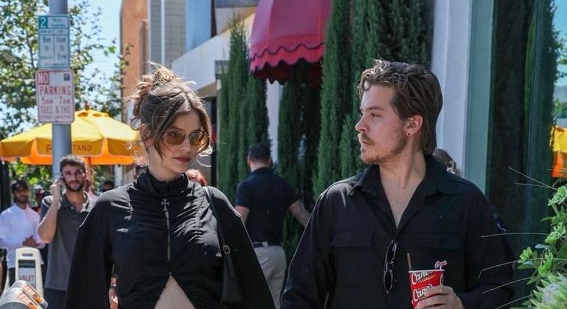 Minden látszik! Palvin Barbi fedetlenül mutatta meg hatalmas pocakját