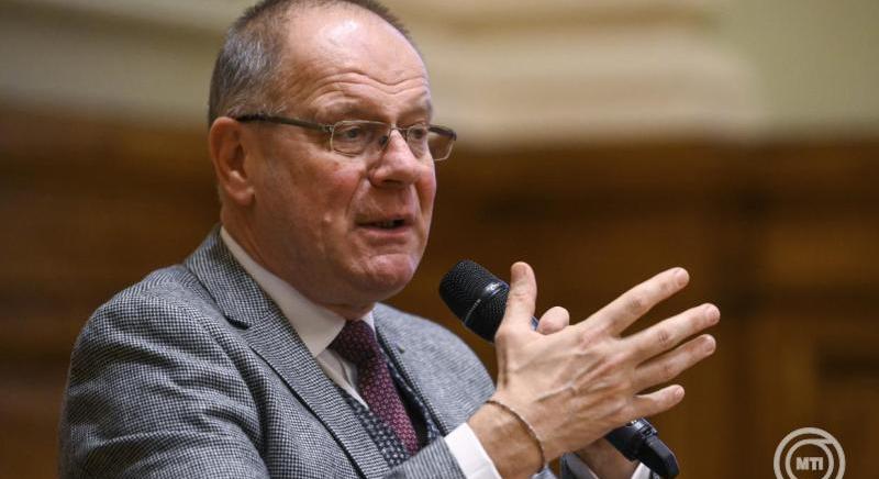 Navracsics: Nem hozott áttörést a Fidesz kongresszusa, a párt jövője továbbra is nyitott kérdés