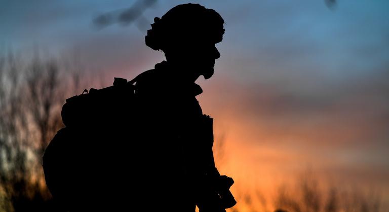 Brit kommandósok foglalták el az orosz árnyékflotta egyik tankerét az angol partoknál