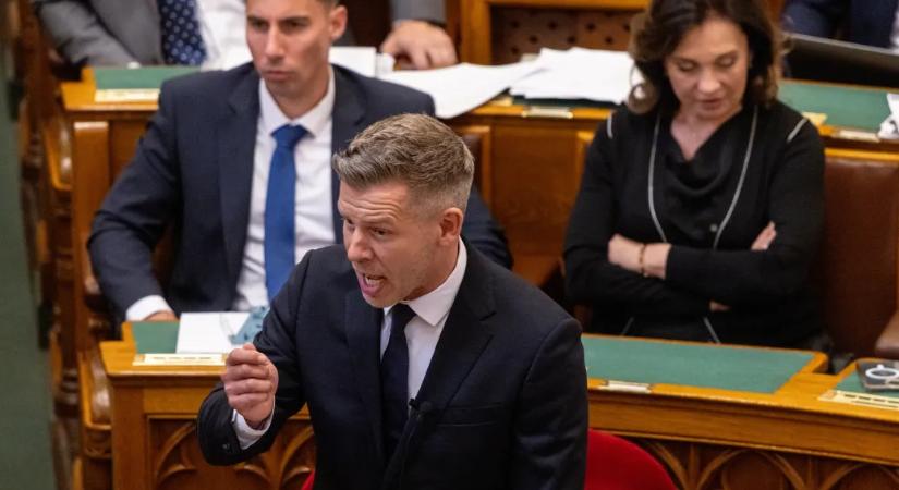 Magyar Péter reagált arra, hogy a Fidesz szerint csak trükközésből akartak menekülttábort létrehozni