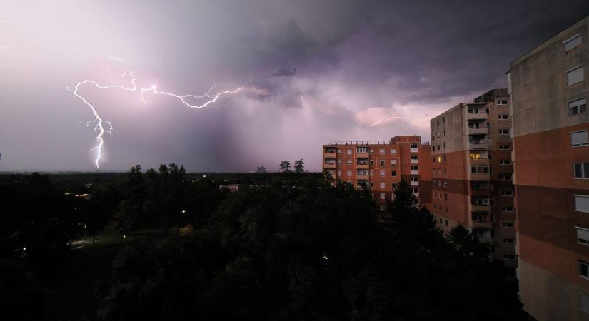 Veszprémet is érintheti a zivatarveszély, akár piros riasztást is kiadhatnak