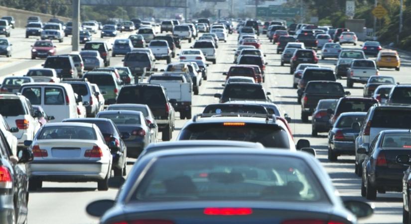 Baleset miatt teljes útzár van az M3-as autópálya hajdú-bihari szakaszán