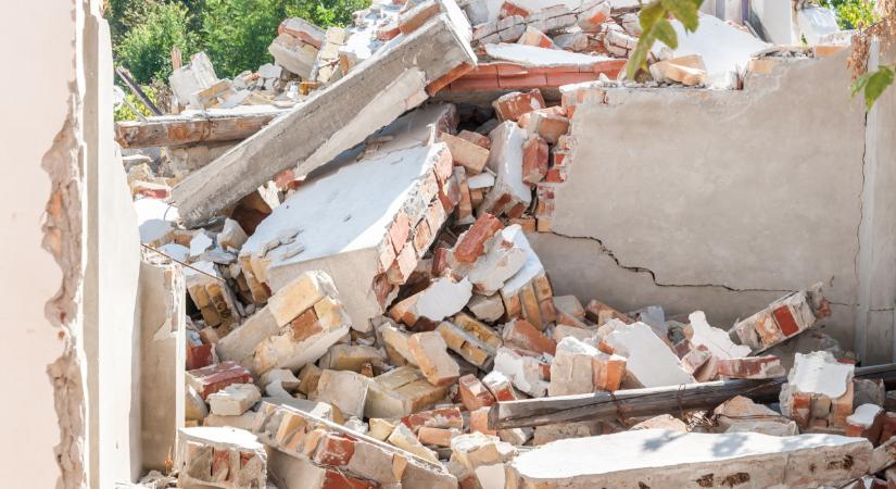 Veszélyes lett rengeteg mezőgazdasági épület: szörnyű a helyzet itthon