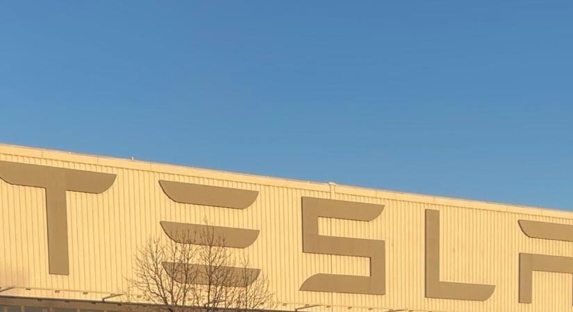 A Tesla készülő gépszörnye még az Nvidia feje szerint is bombasztikus üzlet