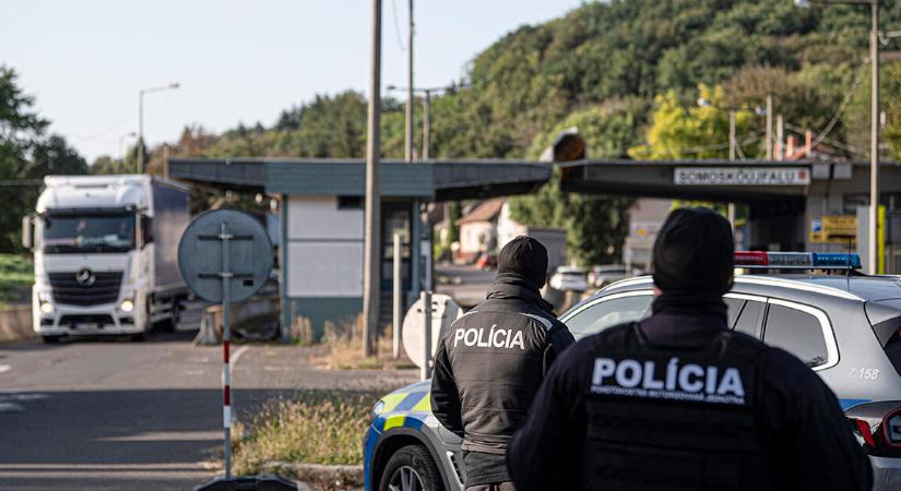 Kihúzta a gyufát Magyar Péter a szlovák elnöknél is