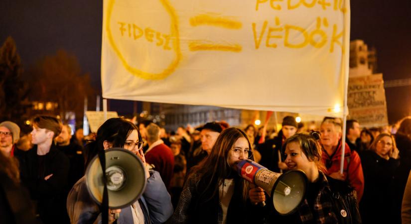 Egy kutatás szerint már a kegyelmi botrány előtt megrendült a Fidesz
